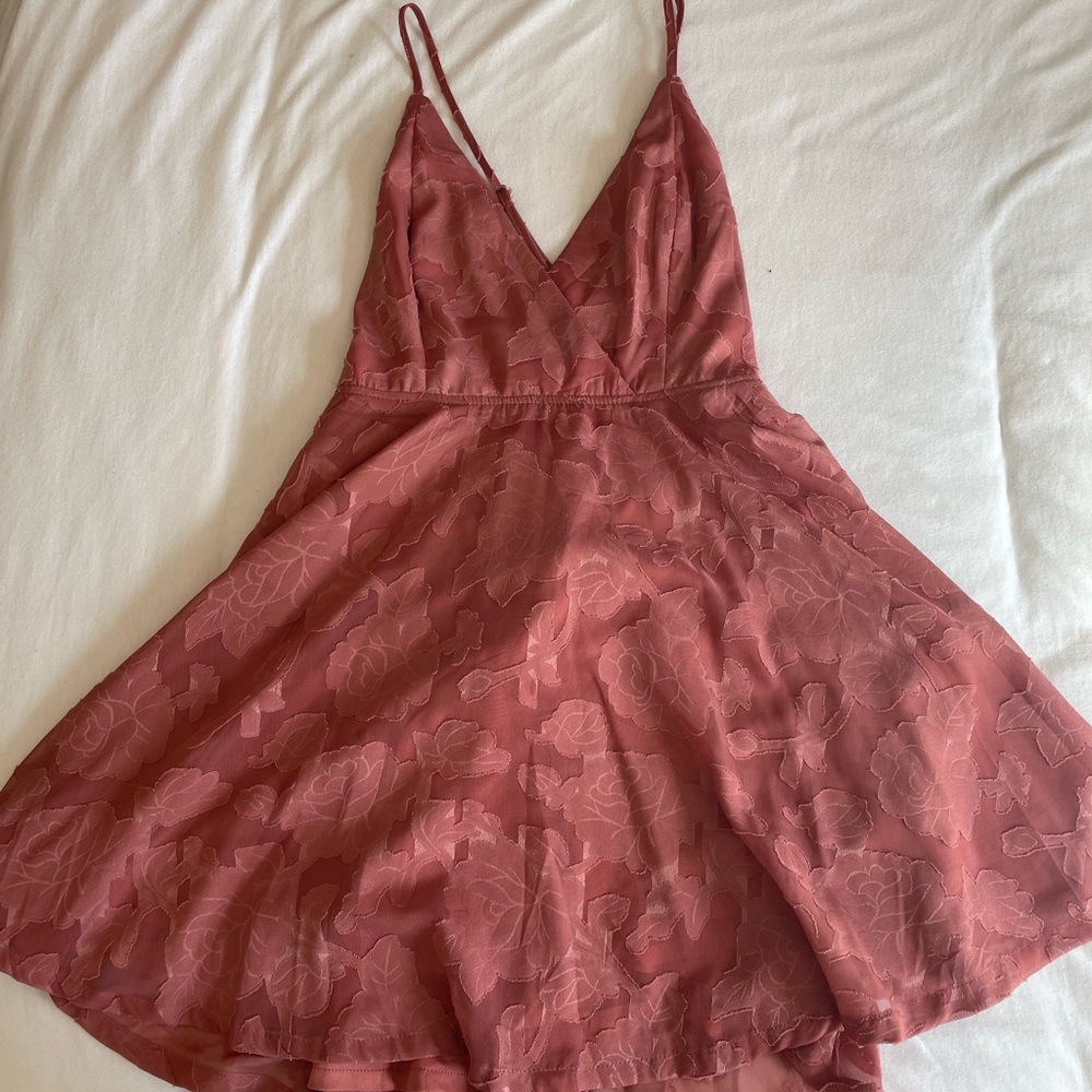 Lulus Days of Beauty Jacquard dress in Rose
